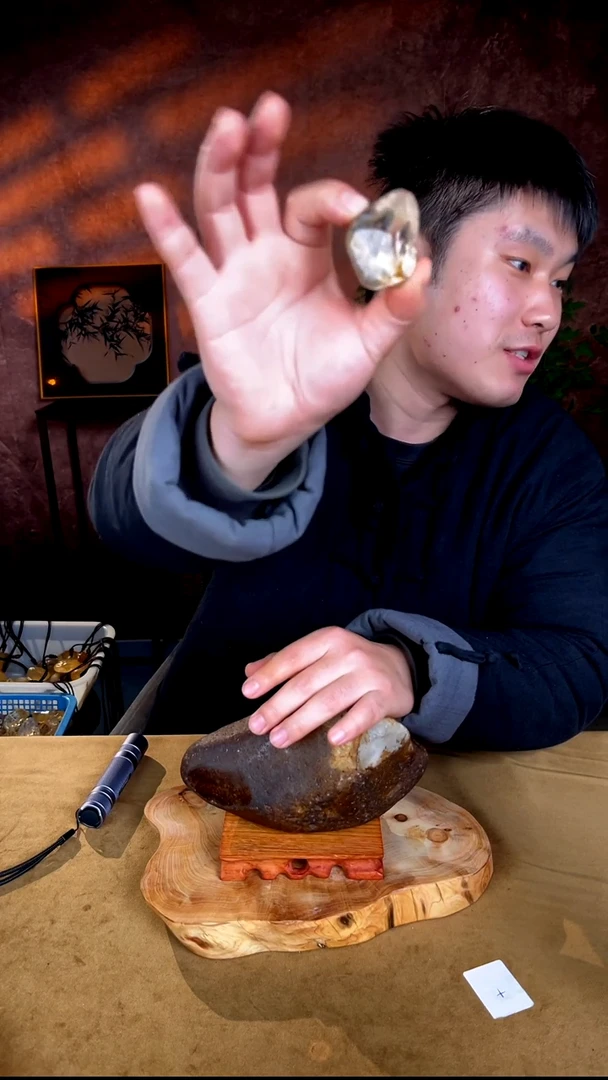 水晶摆件未镶嵌161