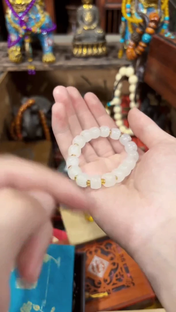 和田玉未镶嵌挂件------------------