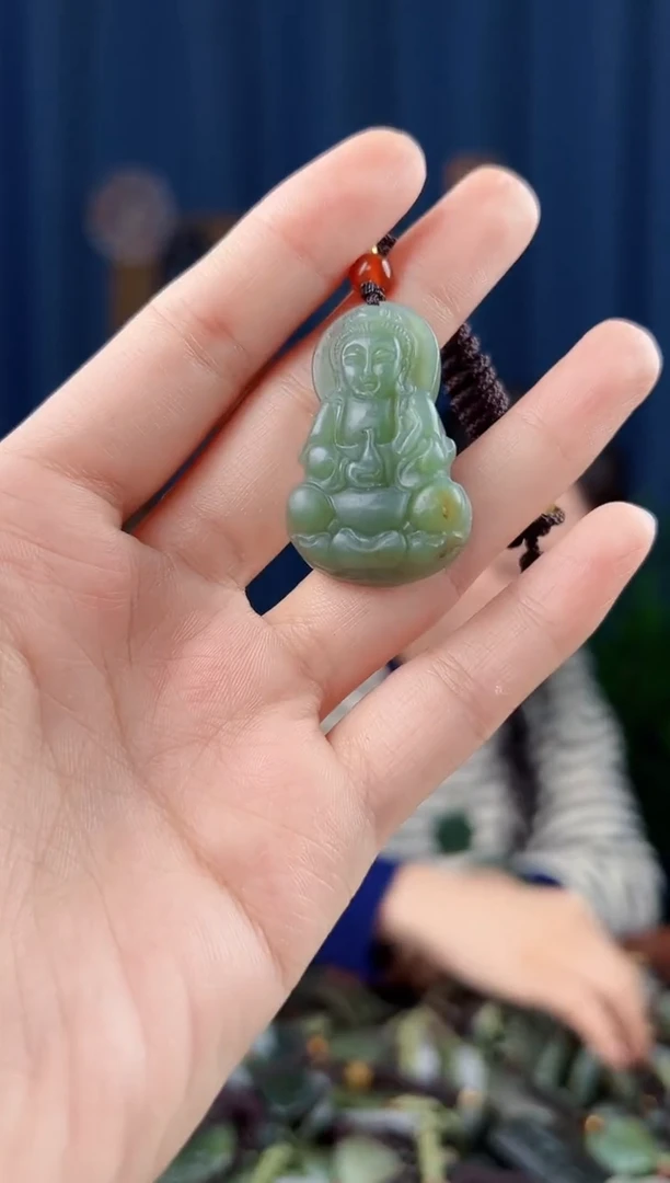 未镶嵌和田玉挂件拍一发一，