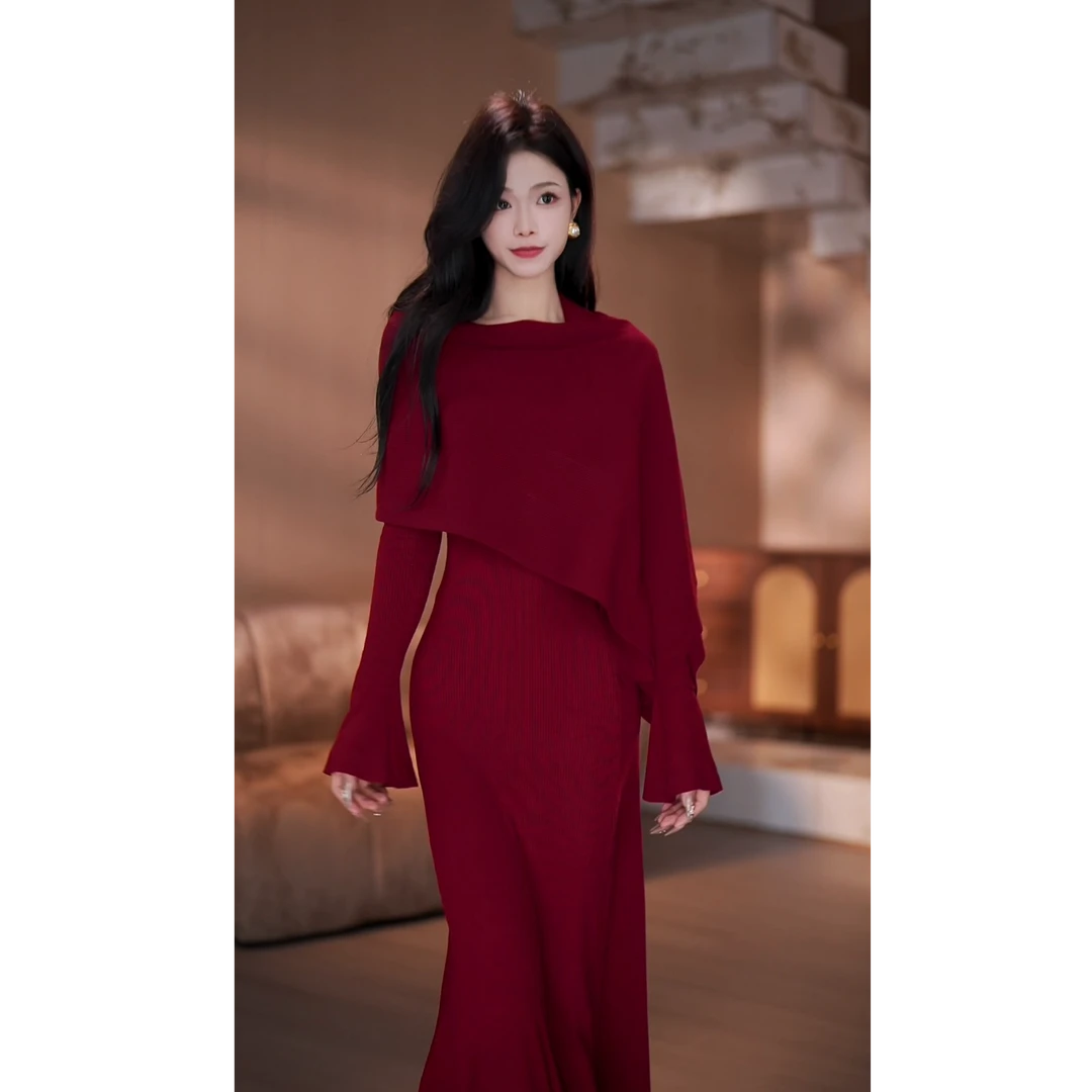 【ViVi】新款韩版优雅修身长款连衣裙女冬装配围巾-YL50555