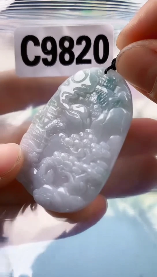 翡翠未镶嵌颈饰天然翡翠吊坠挂件