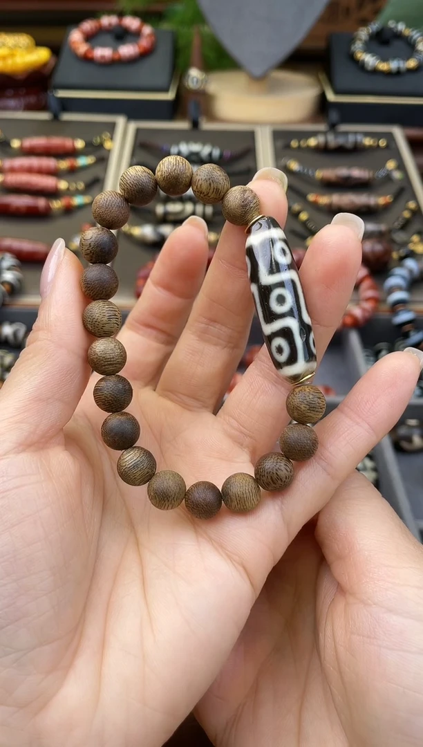 玛瑙/玉髓手链未镶嵌精品老吴全手九眼沉沉手链