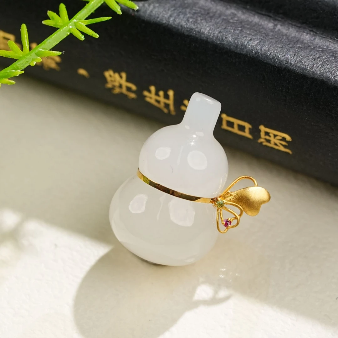 【泽云珠宝】18K和田玉白玉小葫芦吊坠