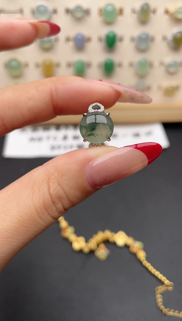 【闪购商品】翡翠戒指银S925镶嵌一物一证一礼盒