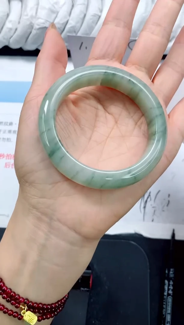 未镶嵌手镯石英质玉237-55.5
