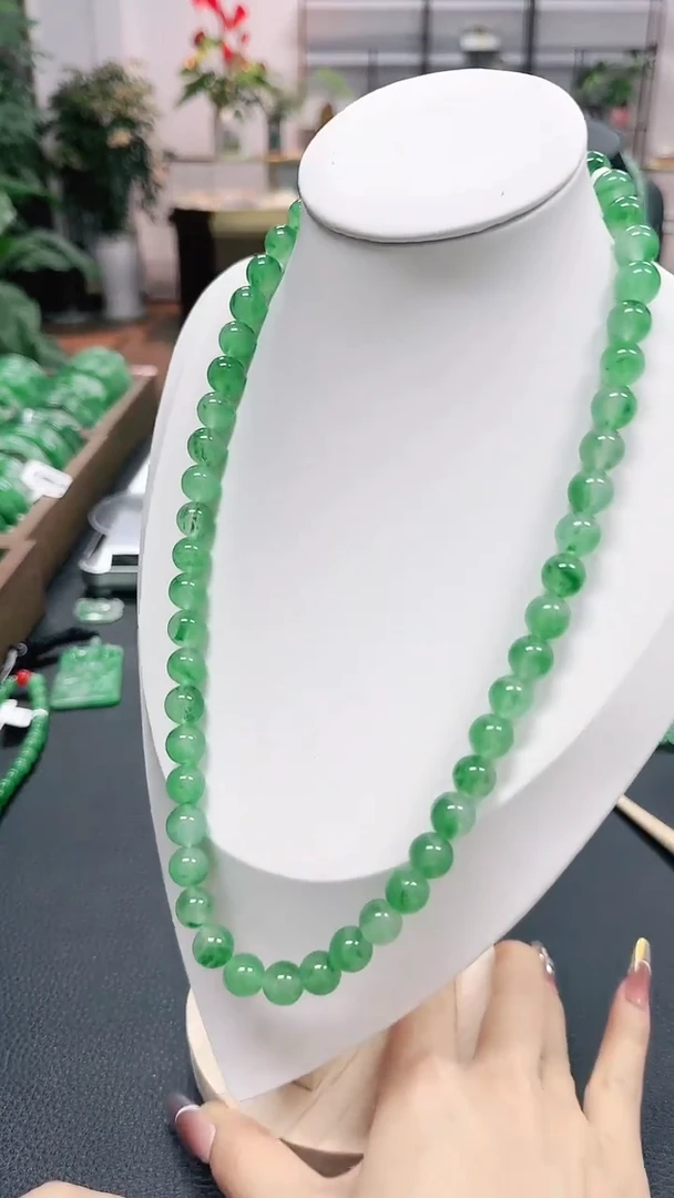 未镶嵌1石英质玉（非洲翠）/1429