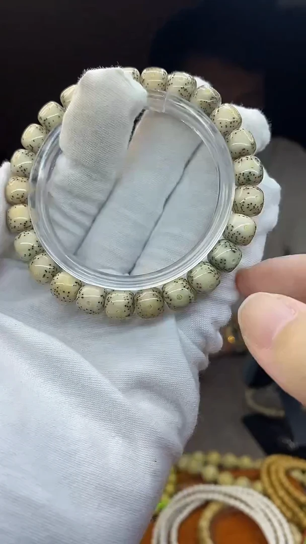 手串星月菩提A99``````