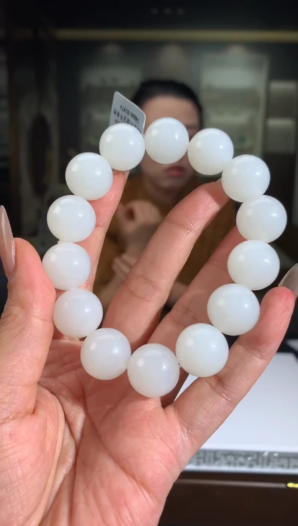 【闪购商品】定制和田玉Boss阳天然和田玉（拍一发一）