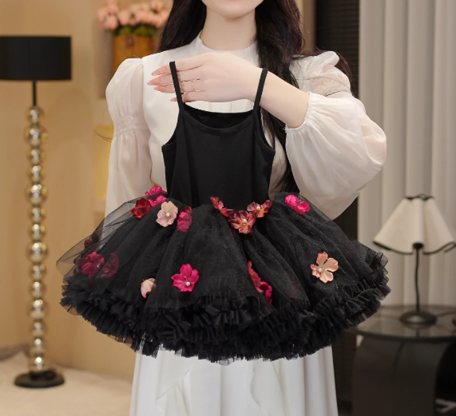 【5】夏季新款黑天鹅花瓣凸凸纱纱连衣裙