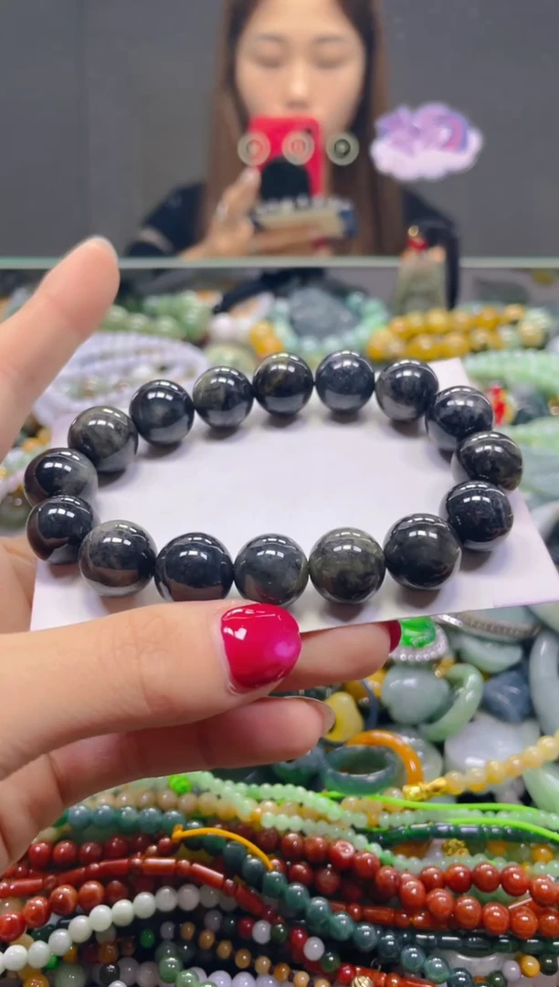 颈饰未镶嵌翡翠13MM/F/翡翠A货，一件也是批发价