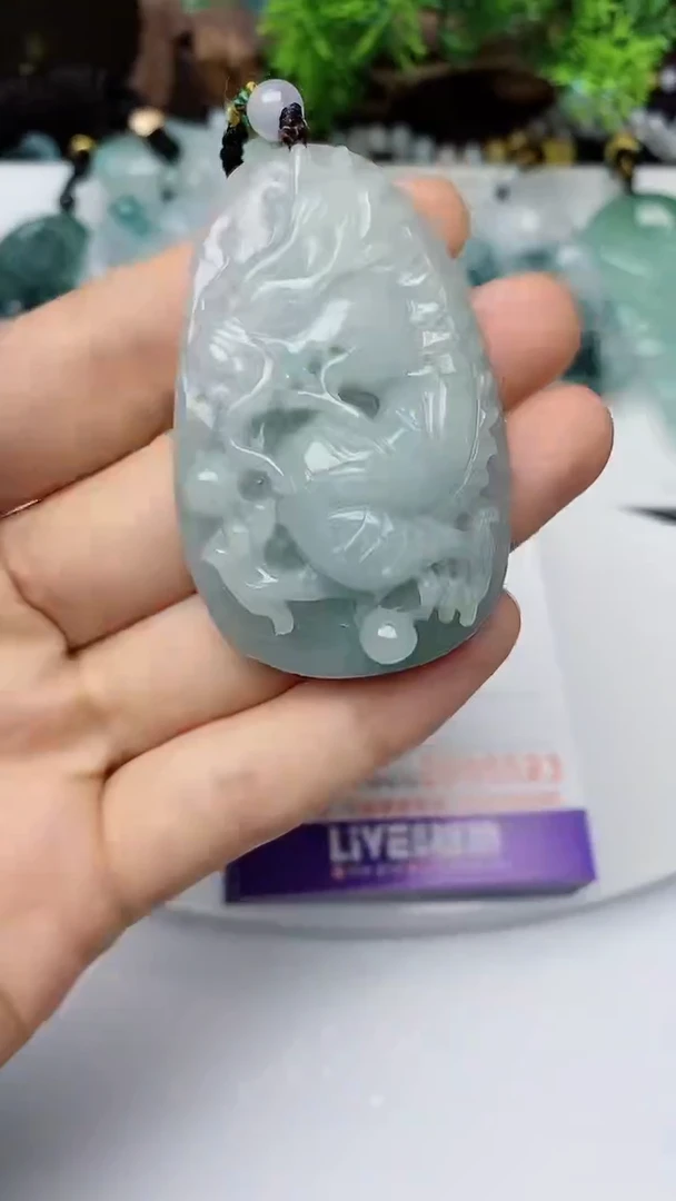 【闪购商品】翡翠颈饰未镶嵌