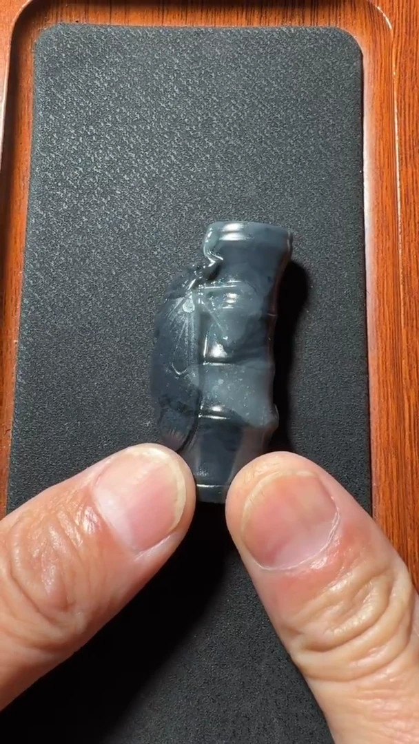 未镶嵌和田玉挂件F*男女款时尚百搭饰品