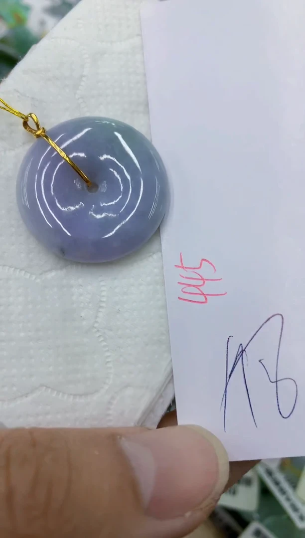 颈饰18K金镶嵌翡翠1111111111111