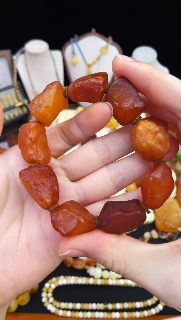 琥珀未镶嵌珠宝奇石柒月