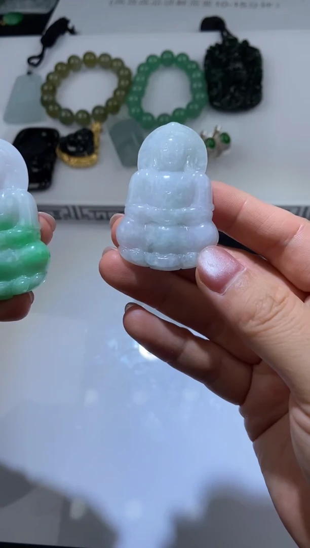 颈饰未镶嵌翡翠N*n2