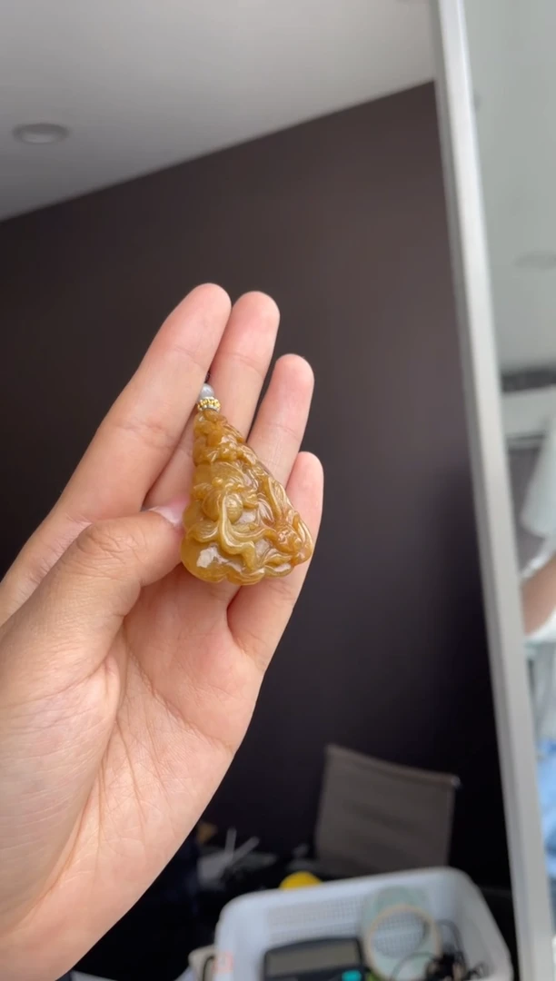 吊坠(不含链)未镶嵌翡翠天然缅甸A货翡翠