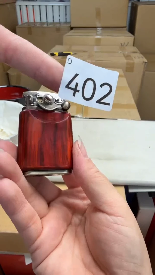 瓷片F**f瓷器全场漏漏漏默认微瑕介意慎拍！