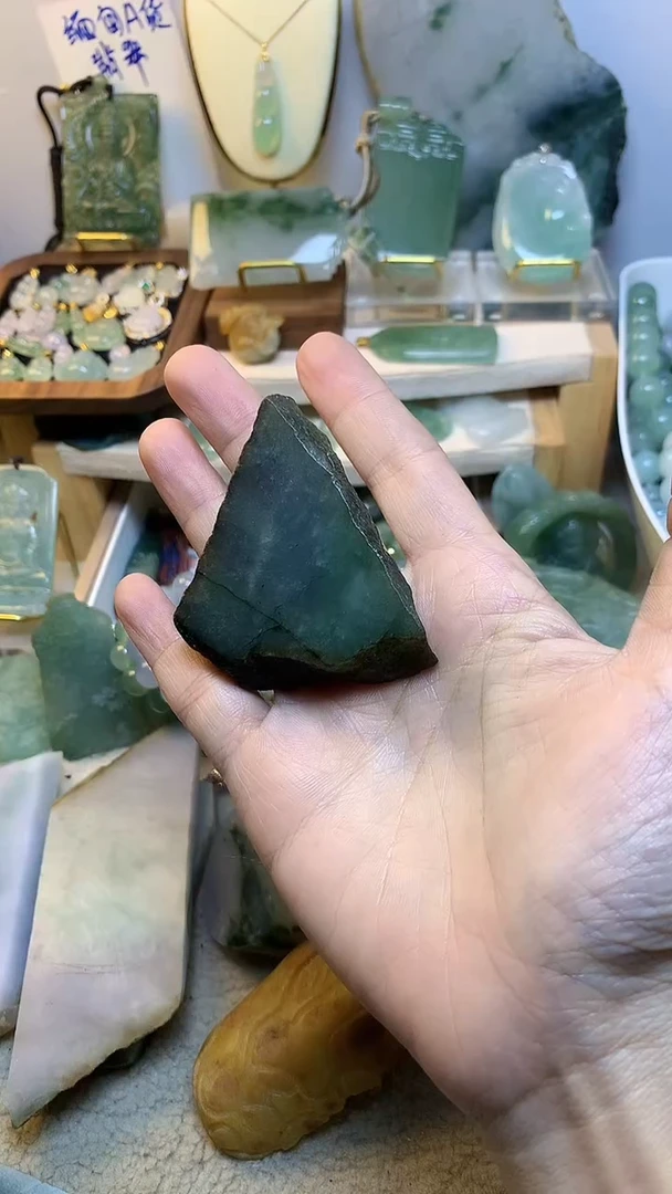 未镶嵌挂件翡翠边***子缅甸A货翡翠，没有运费险