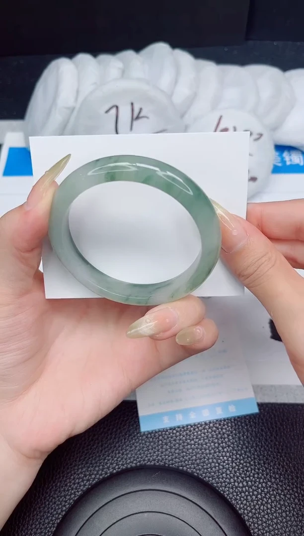 石英质玉手镯未镶嵌224-54.6