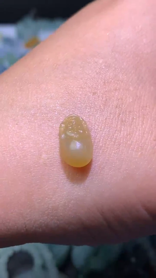 未镶嵌定制翡翠毛货
