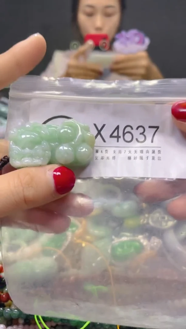 颈饰未镶嵌翡翠/X/翡翠A货，一件也是批发价
