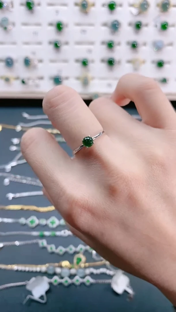 【闪购商品】翡翠戒指银S925镶嵌天然翡翠