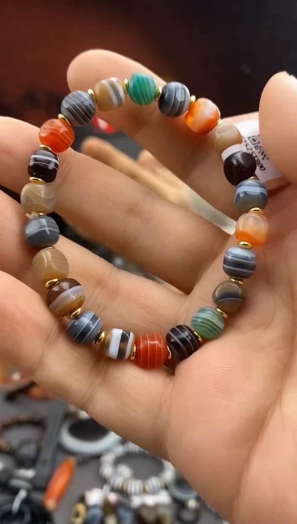 玛瑙/玉髓颈饰未镶嵌-1028 -02 颜色状态多样性发