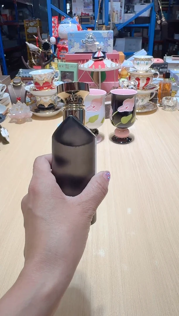瓷片全场正品,一件不留@@1