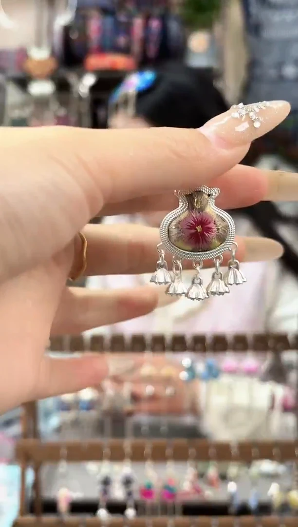 织绣民族风非遗老绣苗银饰品636