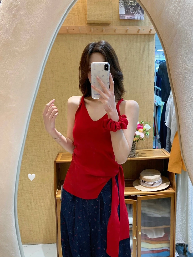 网红洋气炸街女装夏季套装高级感小众韩系穿搭休闲时尚纯欲两件套