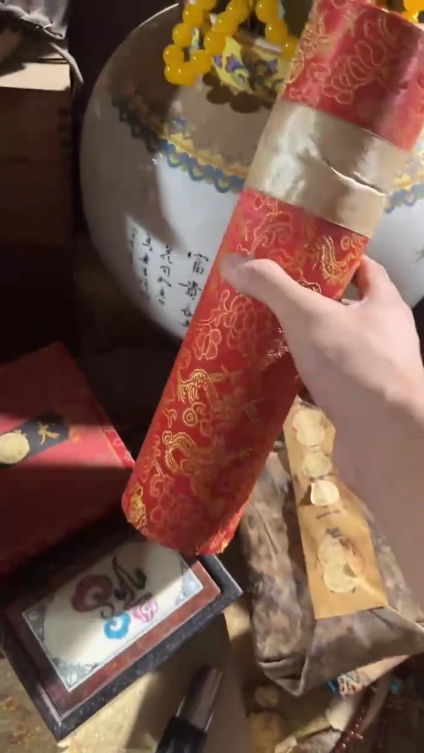 香榧木（1个红色小短桶0