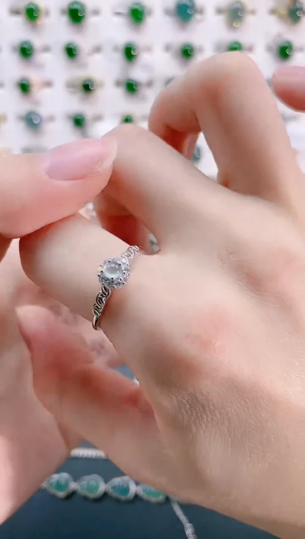 【闪购商品】翡翠戒指银S925镶嵌天然翡翠