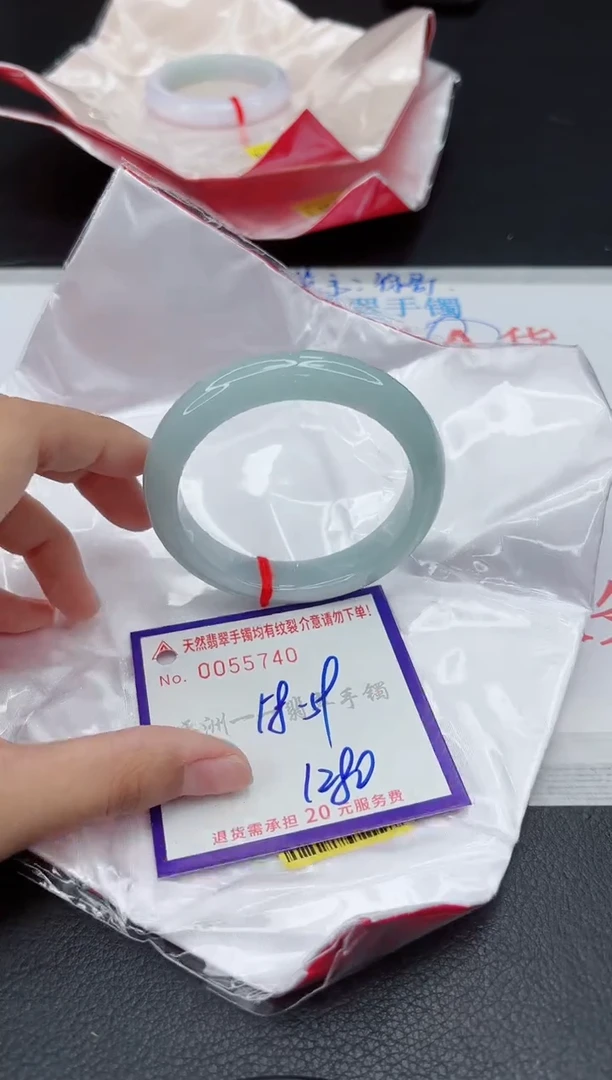 翡翠手镯未镶嵌111111111