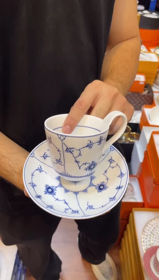 杯鸿辉家品牌瓷器，京东包邮！