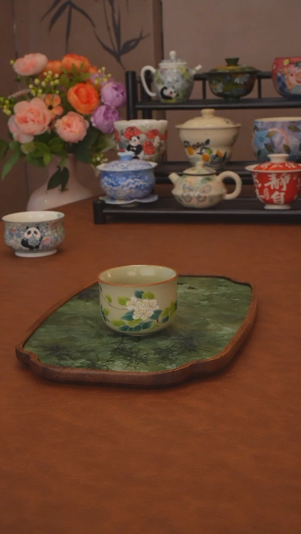 落单福利 山茶花品茗杯 带开片