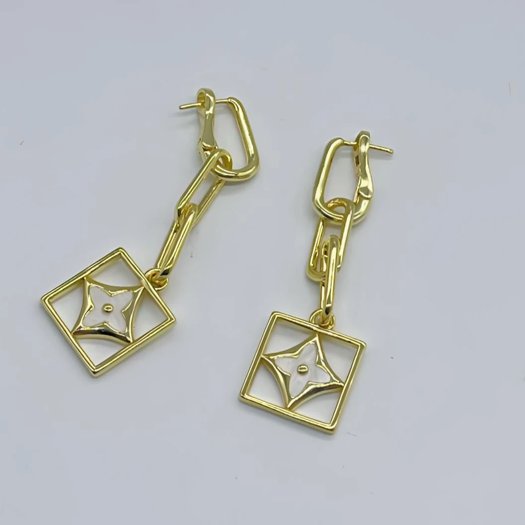 全新未使用  合金耳饰 设计感长款耳钉2025新款