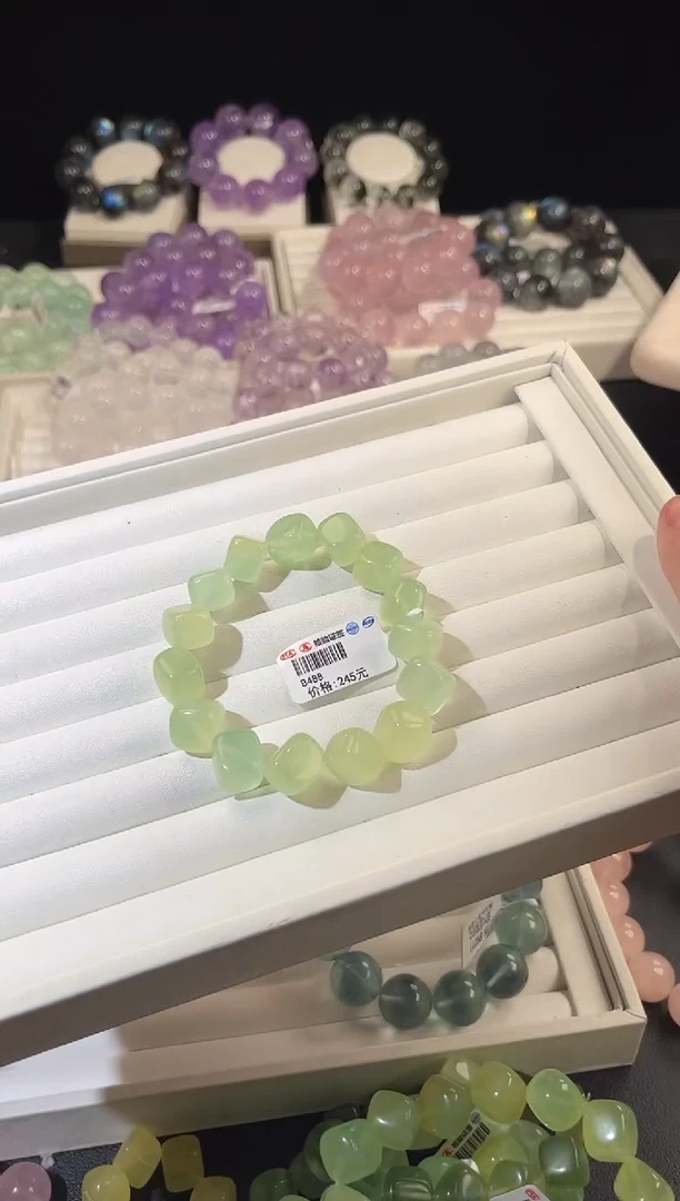 未镶嵌手链萤石多样性发一夏日糖豆