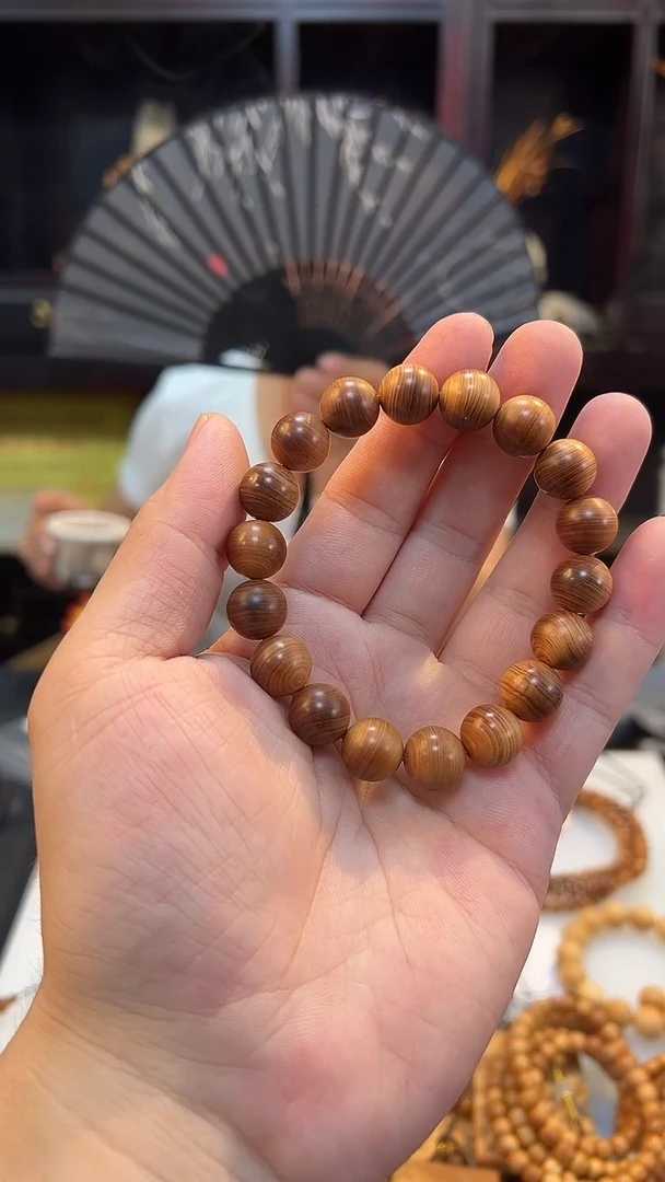 12黑油精品圆珠太行太行