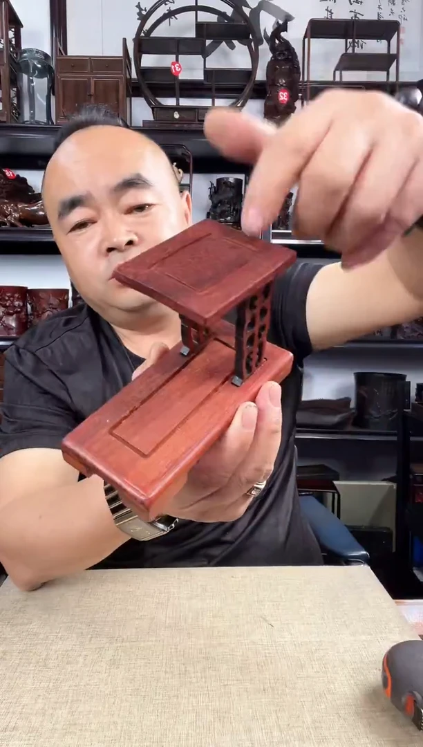 木红二连 老李红木工艺品