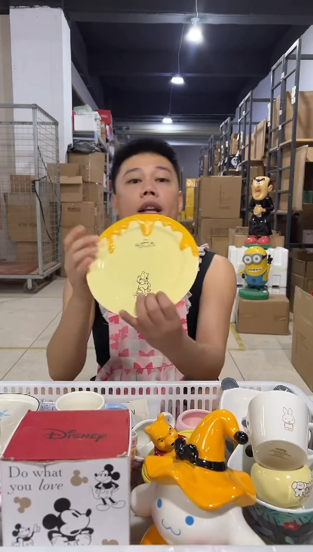 瓷片原盒维尼餐盘 陶瓷