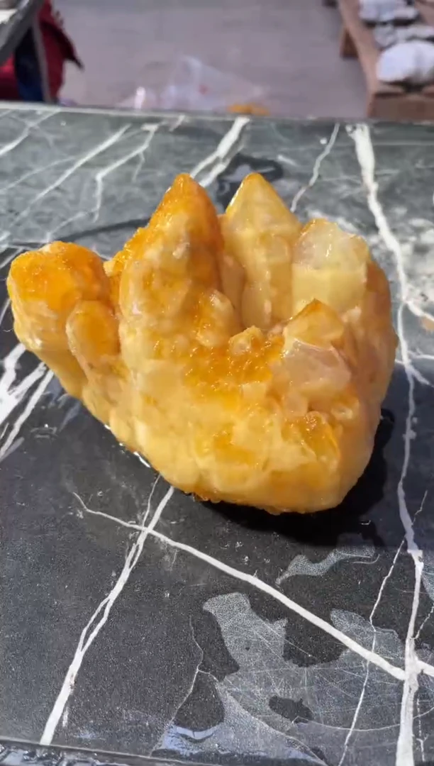 【闪购商品】黄晶原石未镶嵌天然黄水晶原石摆件