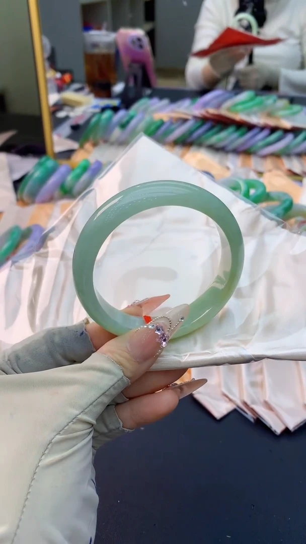 未镶嵌手镯翡翠0232499924