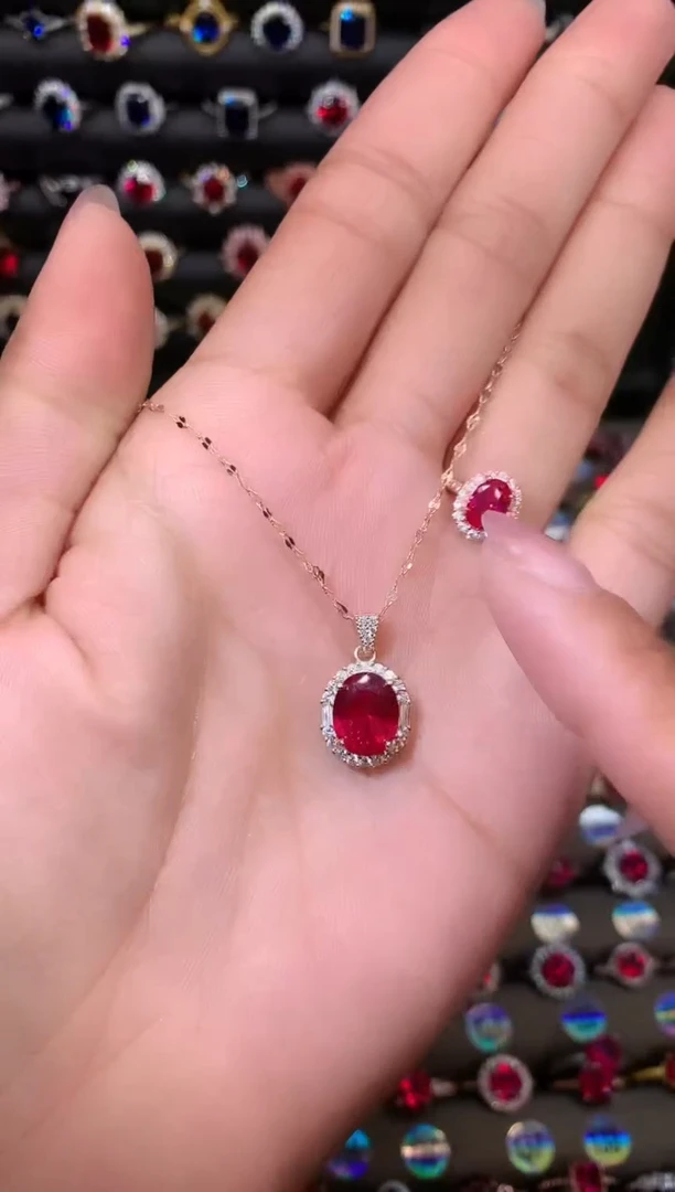 【闪购商品】红宝石吊坠(赠链)银S925镶嵌810