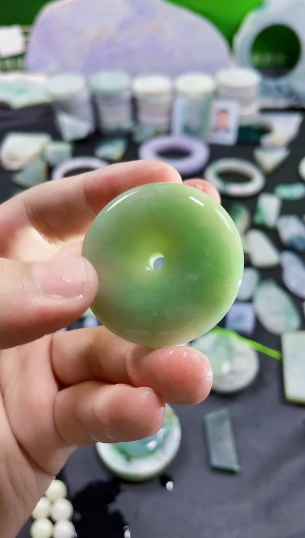 颈饰未镶嵌翡翠新店开业大优惠123