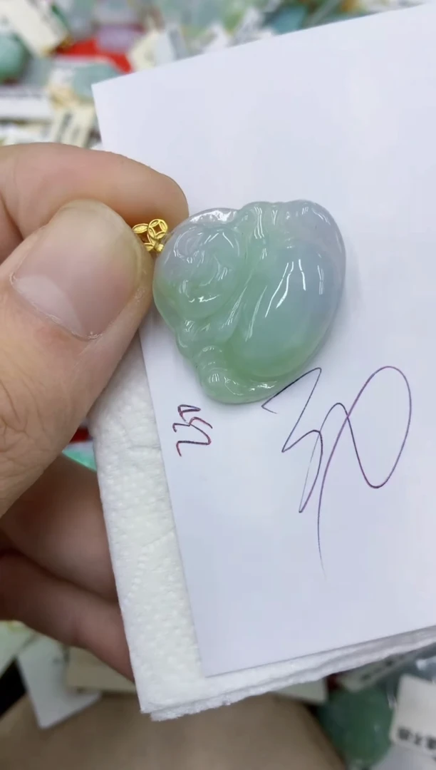 颈饰未镶嵌翡翠11111111111