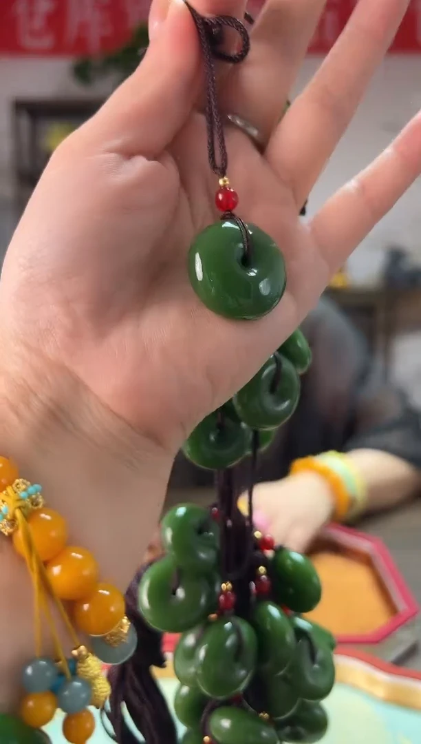 吊坠HF196S28吊坠