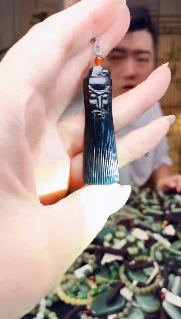 颈饰未镶嵌和田玉多样性发货，拍一发一