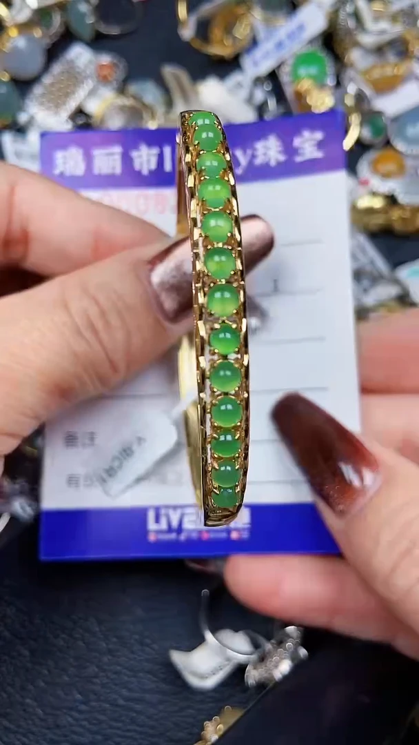 颈饰银S925镶嵌翡翠8255
