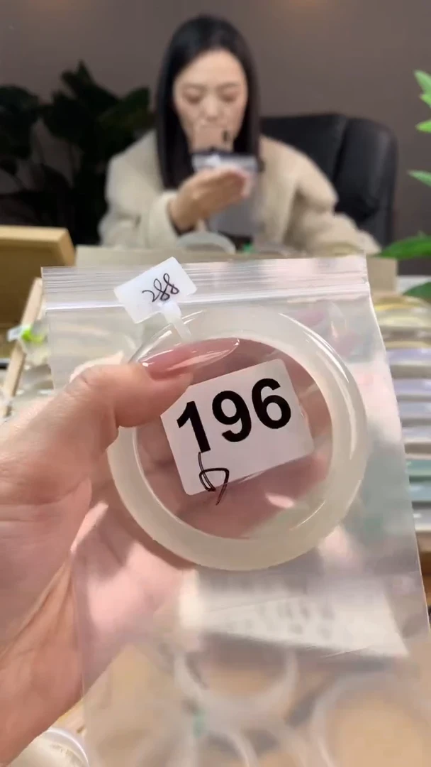 【闪购商品】玛瑙/玉髓手镯未镶嵌196