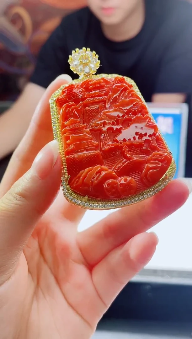 颈饰未镶嵌翡翠多样性发其一